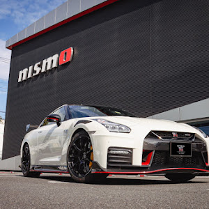 NISSAN GT-R R35