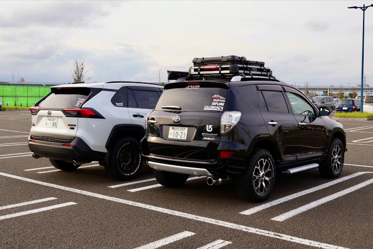 RAV4の八木山動物園・ベニーランド・南三陸町・呼び出しコラボ・スタックニキ２仙台へに関するカスタム事例の投稿画像22枚目