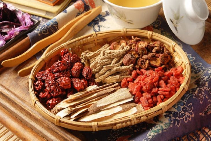 Viêm xoang nhức đầu do đâu và cách xử lý hiệu quả, an toàn 16 Sử dụng thuốc Đông y trị viêm xoang giúp mang lại hiệu quả an toàn