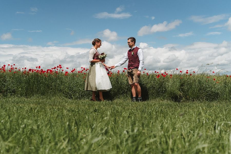 Kāzu fotogrāfs Valentin Geiß (valentingeiss). Fotogrāfija: 20. jūnijs 2020