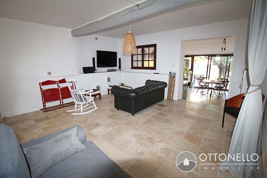 Vente maison 3 pièces 80.2 m² à Roquebrune-sur-Argens (83520), 325 000 €