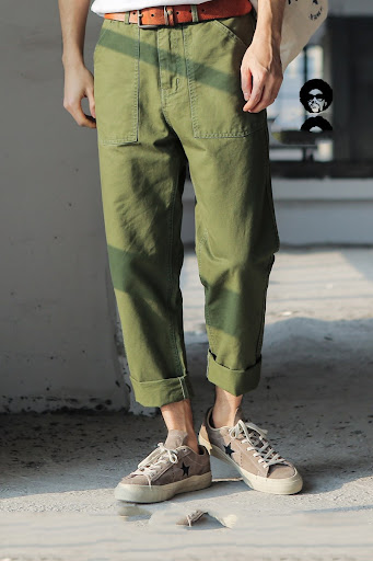Title 2, Bf wind pants with wide legs and slacks style, ...