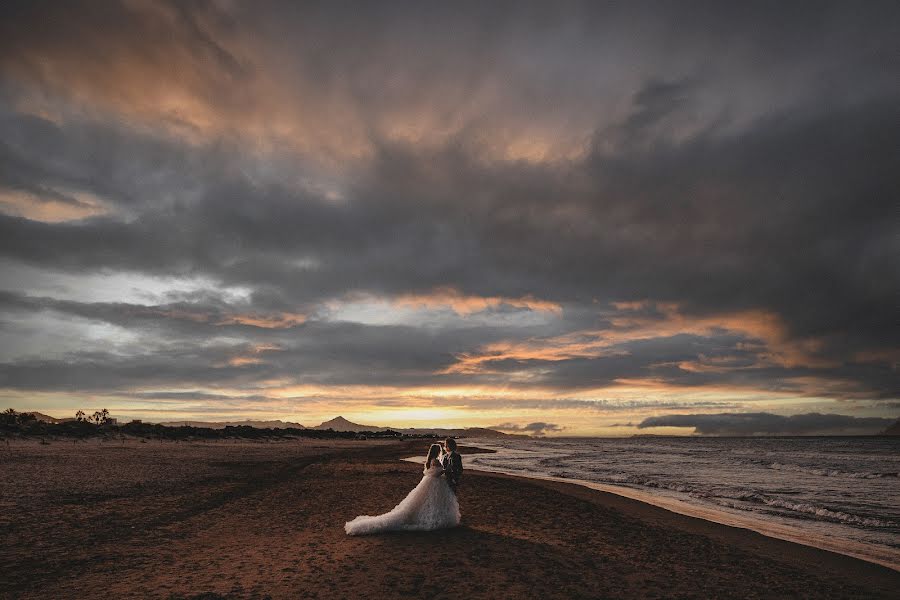 Fotografo di matrimoni Stanislav Guskov (huskovfotografo). Foto del 9 ottobre 2023