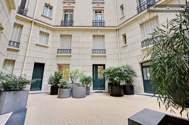 Location meublée appartement 1 pièce 70 m² à Paris 16ème (75016), 4 720 €