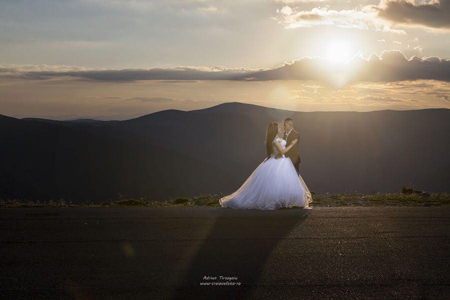 Fotógrafo de bodas Fotografika Fotografika (adriantirsogoiu). Foto del 19 de abril 2017