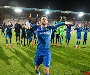 📷 Des supporters de Genk rendent hommage à Dries Wouters à son domicile