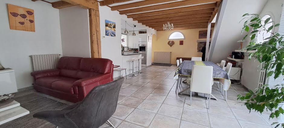 Vente maison 6 pièces 143.07 m² à Romans-sur-isere (26100), 340 000 €