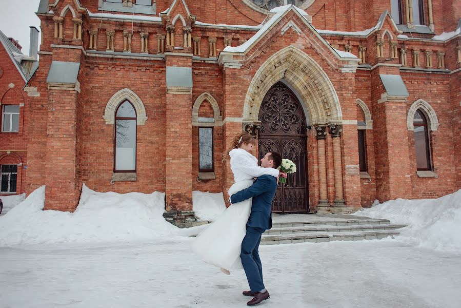 結婚式の写真家Irina Bulgakova (irina20582)。2019 3月12日の写真