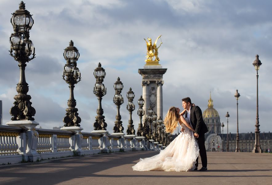 Fotógrafo de casamento Polina Laperoux (laperoux). Foto de 11 de junho 2019