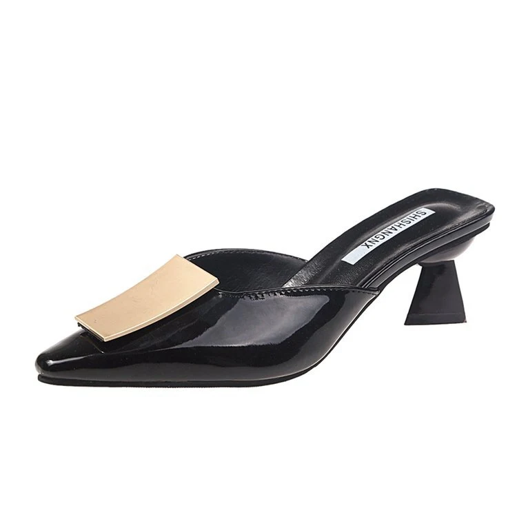 Title 2, Damen Shaped Heel Half Slippers in Baotou. Stil...