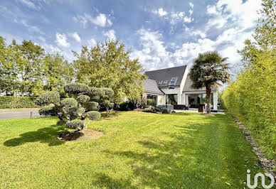 House with pool and terrace 2