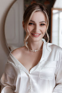 Jurufoto perkahwinan Elena Rubcova (rubsowaa). Foto pada 28 November 2023