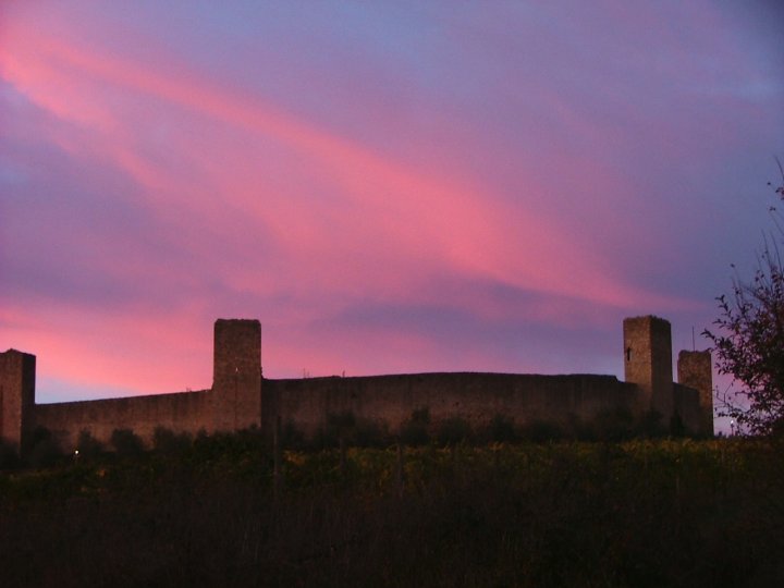 Tramonto Mediovale di luisas78