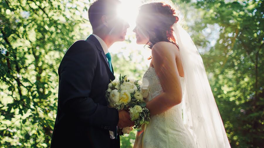 Fotógrafo de bodas Vasiliy Pindyurin (chesterf). Foto del 4 de agosto 2015