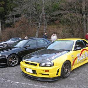 スカイライン ENR34