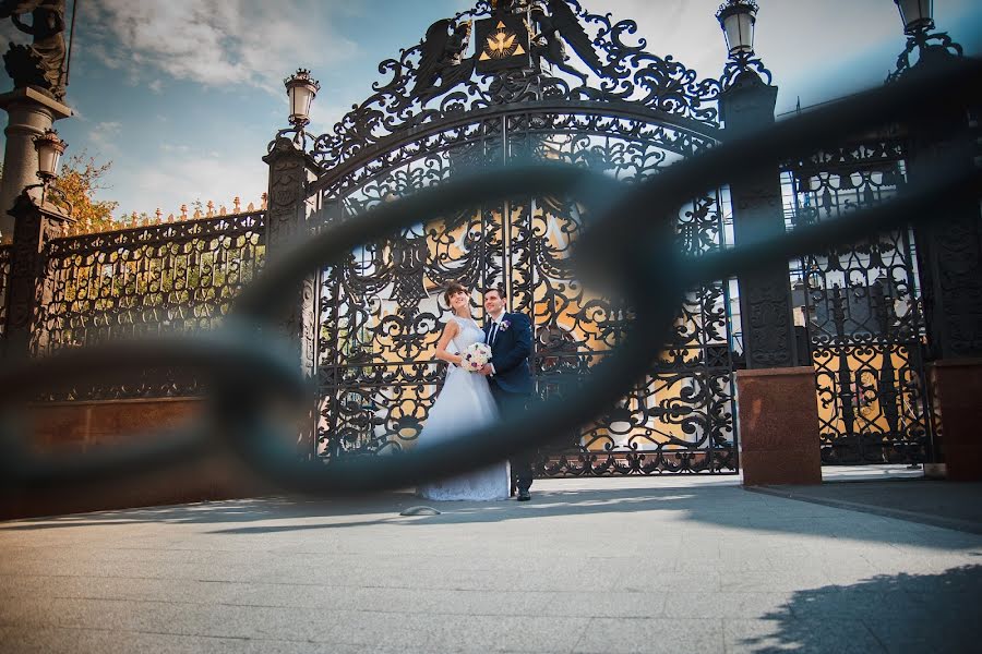 Wedding photographer Anna Vinokurova (anutik). Photo of 9 April 2019