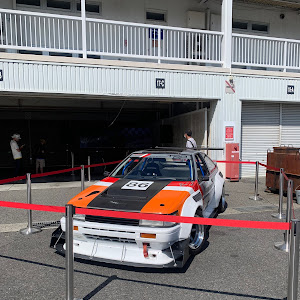 カローラレビン AE86