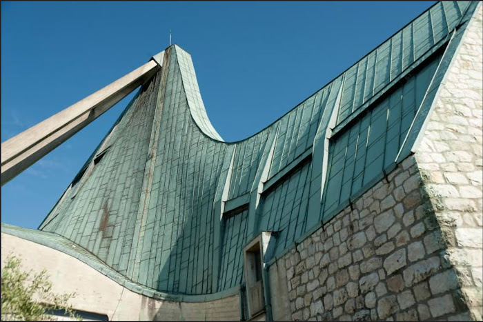 Giovanni Michelucci, Chiesa di San Giovanni Battista o Chiesa dell'Autostrada del Sole (particolare)  (Foto di Jacqueline Poggi)