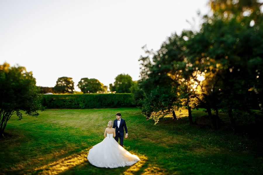 結婚式の写真家Aleksey Malyshev (malexei)。2015 4月7日の写真