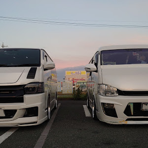 ハイエースバン GDH201V