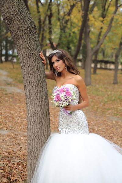 Wedding photographer Kerim Aslanov (kerim24). Photo of 29 January 2014