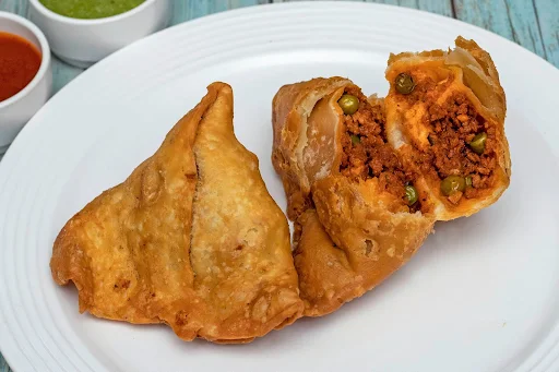 Veg Keema Samosa