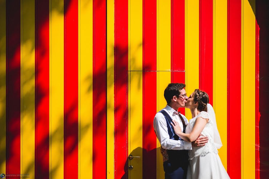 Wedding photographer Guenaël Mangione (guenaelmangione). Photo of 7 July 2019