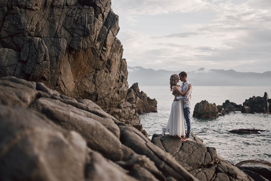 Fotógrafo de casamento Dmitriy Peteshin (dpeteshin). Foto de 5 de janeiro 2019