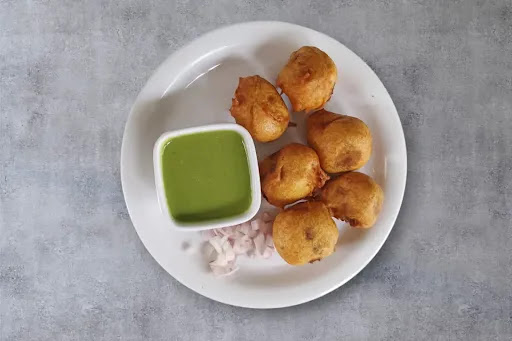Aloo Vada [6 Pieces]