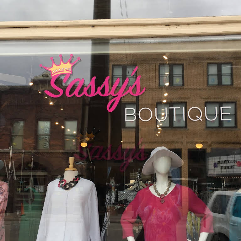 Sassy S Boutique Women S Clothing Store In West Des Moines