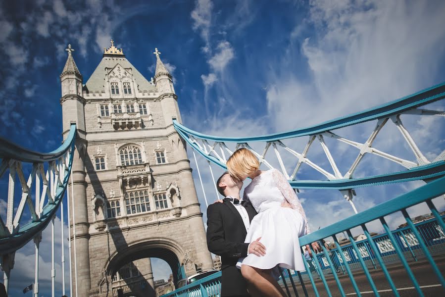 Wedding photographer Jakub Ćwiklewski (jakubcwiklewski). Photo of 23 October 2015