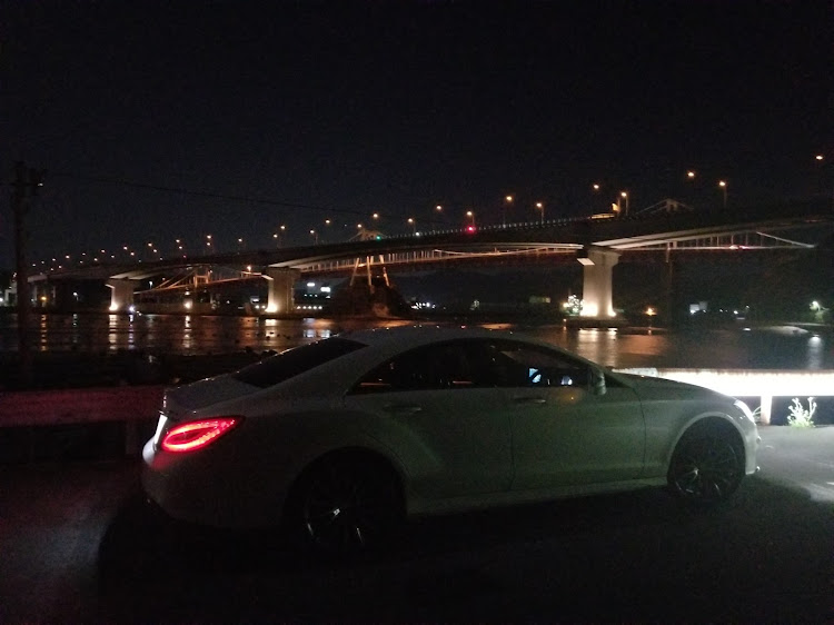 CLSクラス クーペの鳴門海峡・CLS・徳島県・ベンツに関するカスタム事例の投稿画像4枚目