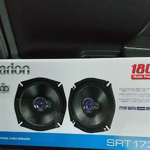 ヴォクシー ZRR70W