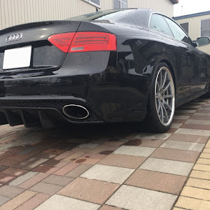 RS5 クーペ