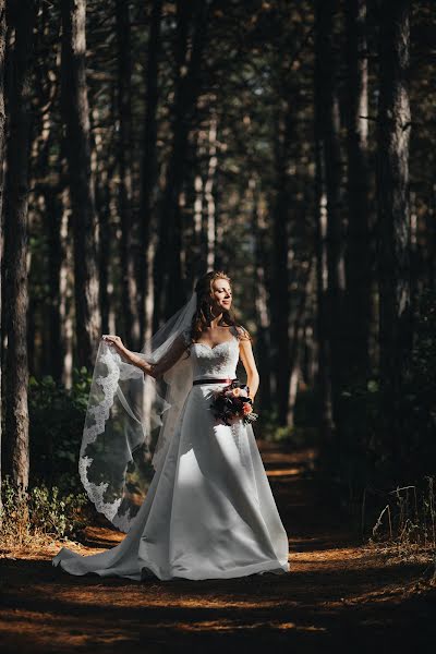 Fotografo di matrimoni Marina Kondryuk (fotomarina). Foto del 11 febbraio 2016