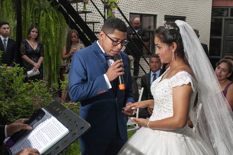 Wedding photographer Bertin Tejada (berticool). Photo of 24 October 2019