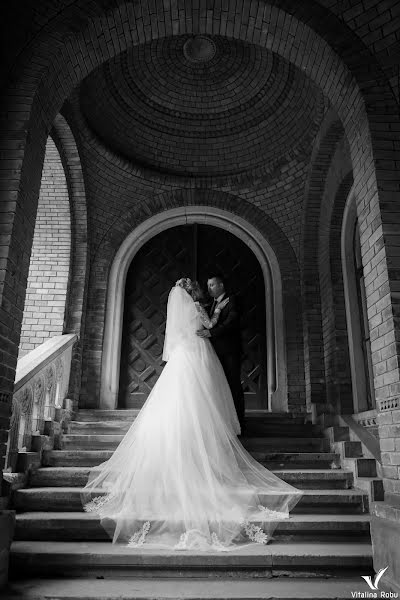 Wedding photographer Vitalina Robu (vitalinarobu). Photo of 3 January 2018