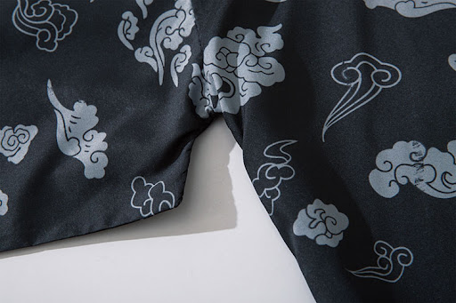 Title 7, Printed Japanese Kimono Mens and Womens Cloak...