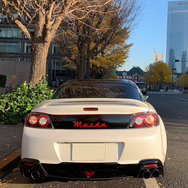 RX-8の西陽を浴びながら・バックショット・都会の風景・MAZDA好きに関するカスタム事例の投稿画像1枚目