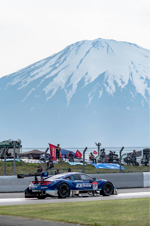 ハルさんが投稿したSuperGT・HONDA・NISSAN・Lexus・FSWに関するカスタム事例の投稿画像1枚目