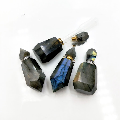 Title 5, Natural Labradorite Two Pointed Geometric Perfu...