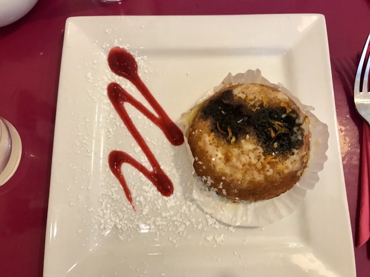 Gluten-Free Dessert at Poet's Corner - The Reading Cafe & Book Exchange