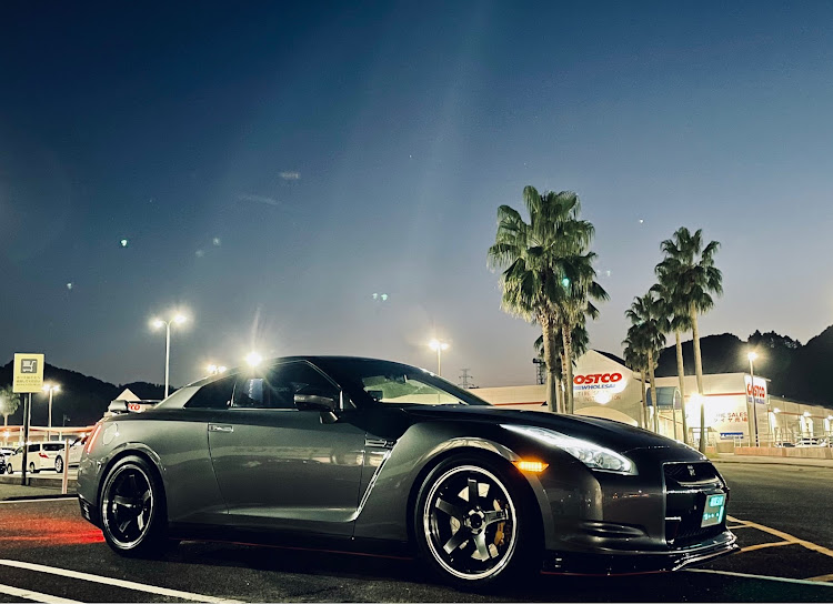 NISSAN GT-Rのラジエーター交換・オーバーヒート・ガレージライフ・NISMO・復活に関するカスタム事例の投稿画像1枚目