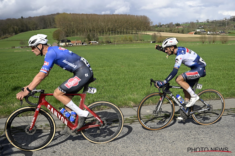 🎥 Nog maar eens duidelijk geworden hoe het momenteel zit met populariteit Mathieu van der Poel en Julian Alaphilippe