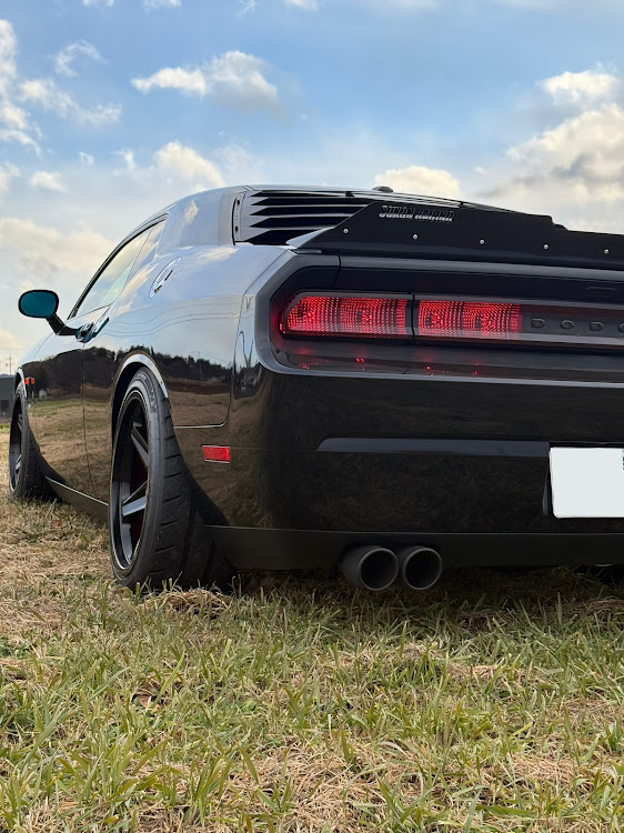 チャレンジャーのバックシャンな愛車・チャレンジャー・ダッジ・MOPAR・チャレンジャーRTに関するカスタム事例の投稿画像3枚目