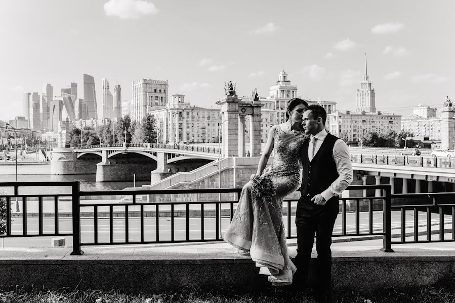 Fotografo di matrimoni Tatyana Tueva (lixoo). Foto del 16 dicembre 2018