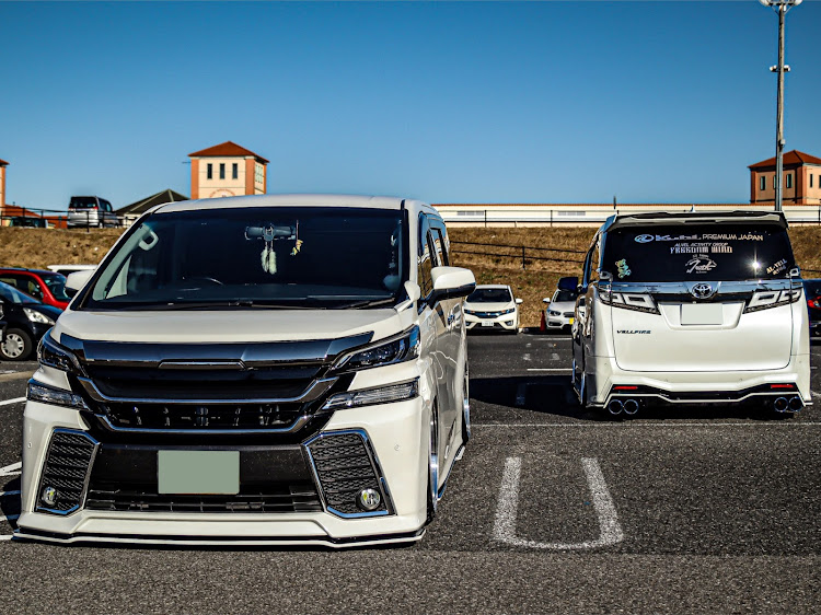 ヴェルファイアのTruth・AL・VELL機甲師団📸カメラ部・仲間って最高🚙🚗✨に関するカスタム事例の投稿画像2枚目