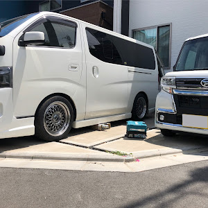 NV350キャラバン