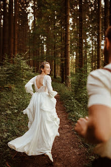 Fotógrafo de bodas Gréta Zubová (laskyplne). Foto del 5 de enero 2023