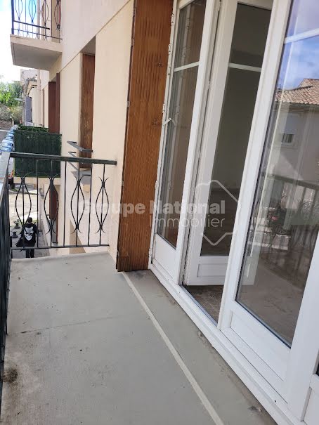 Vente appartement 3 pièces 67.38 m² à Nimes (30000), 150 000 €